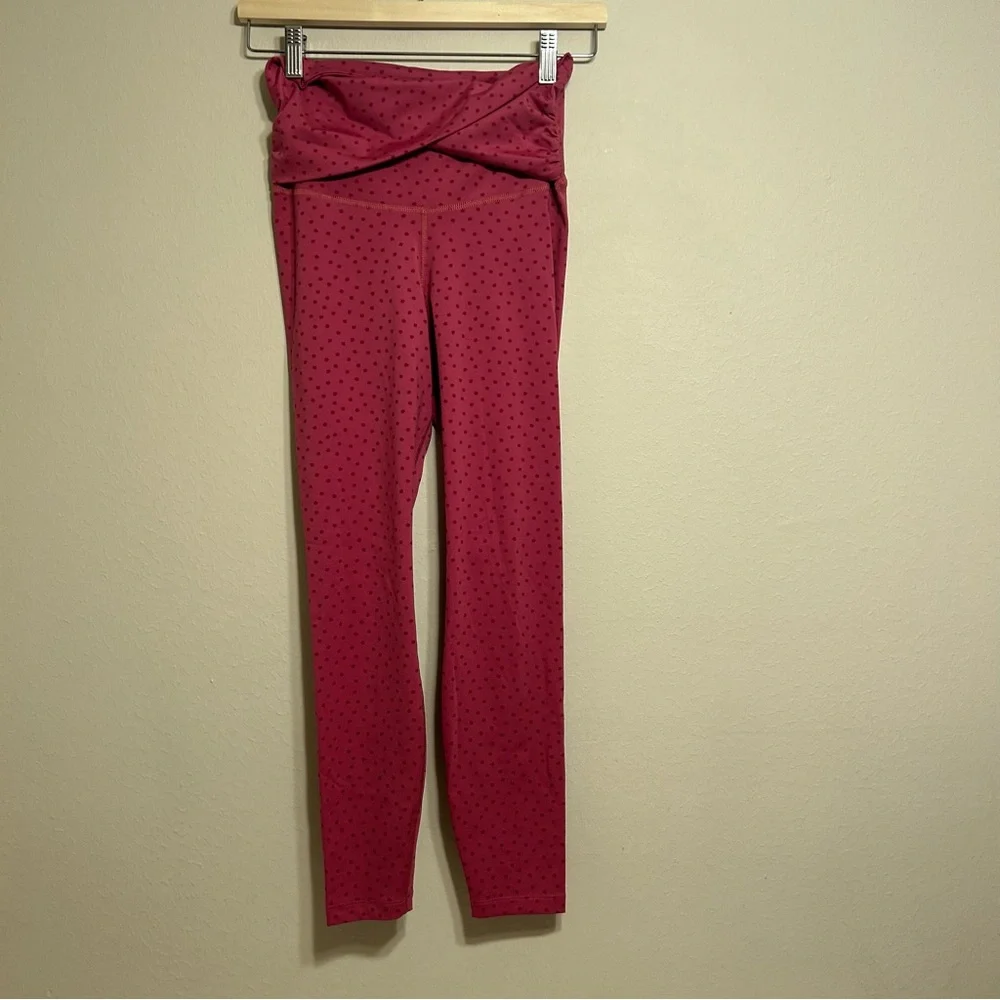 Nike 7/8 Yoga Twist Legging‎ Pink Berry Size S